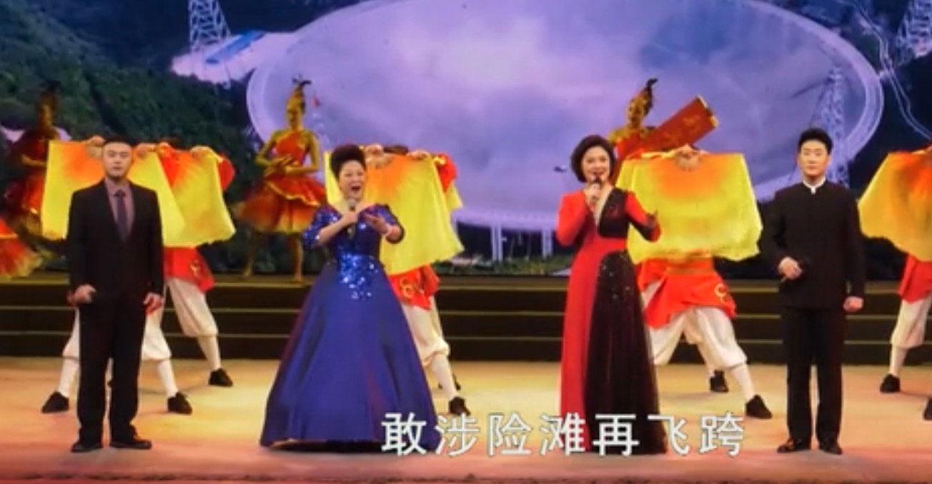 史筱源、邢鹏远、戴 维、贺 雯
